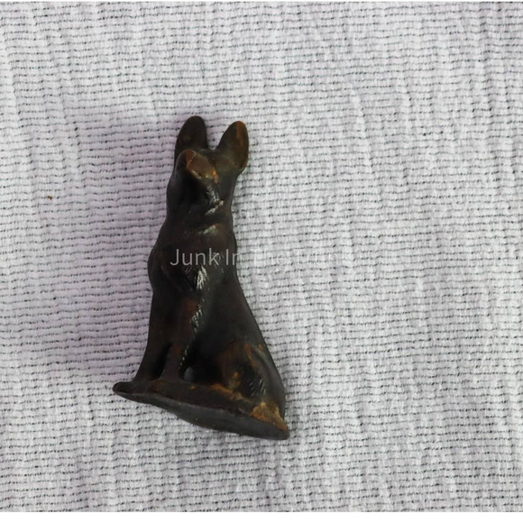 Metal German Shepard Paper Weight - Picture 2 of 5
